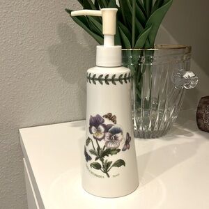 Portmeirion Botanic Garden lotion dispenser